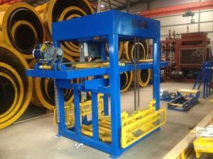 Paletový dopravník Stacker Lift Feeding Machine